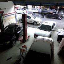 Bayrak Oto zel Servis ve Yedek Para